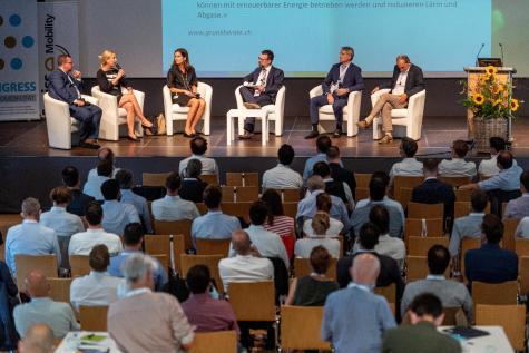 Podiumsrunde Elektromobilität Politiker